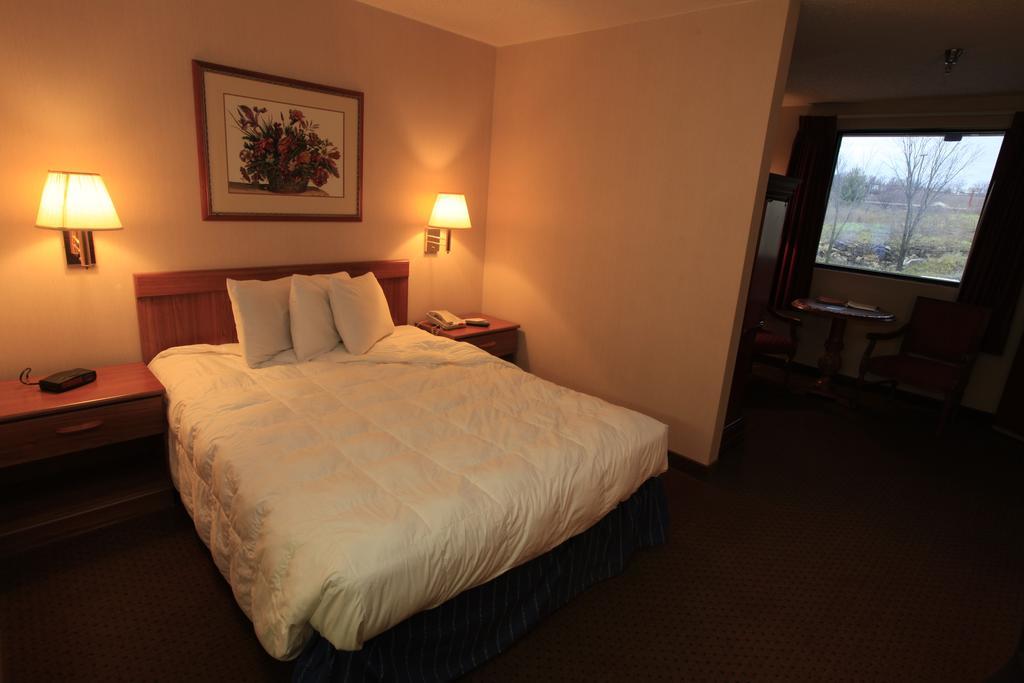 Lodge At The Falls Branson Bagian luar foto