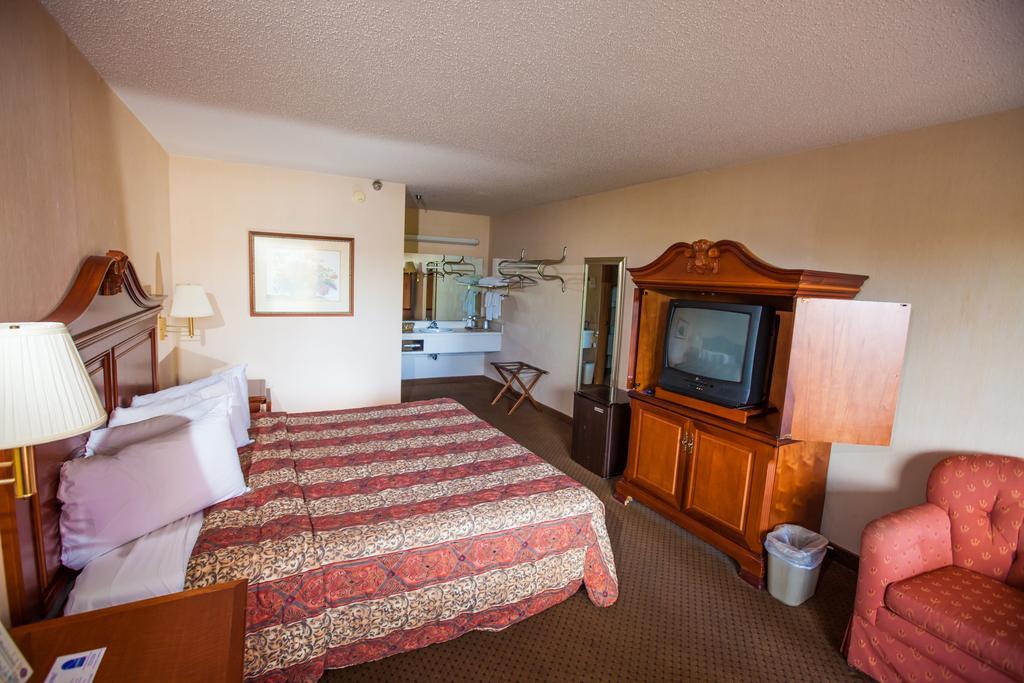 Lodge At The Falls Branson Bagian luar foto