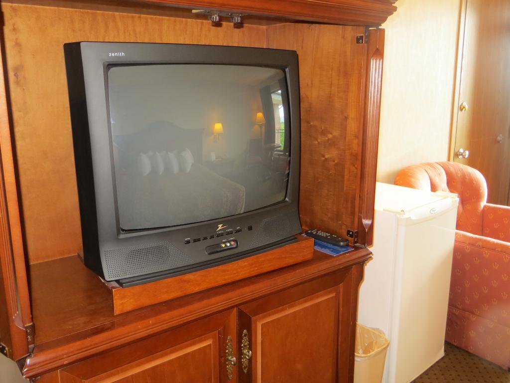 Lodge At The Falls Branson Bagian luar foto