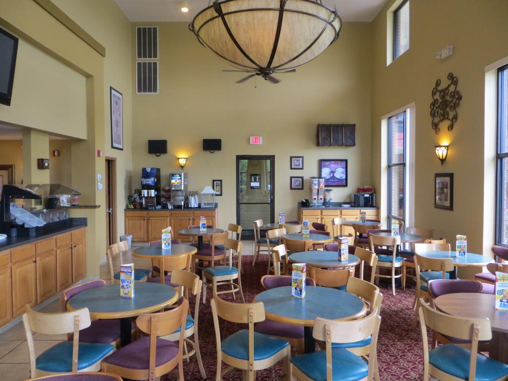 Lodge At The Falls Branson Bagian luar foto